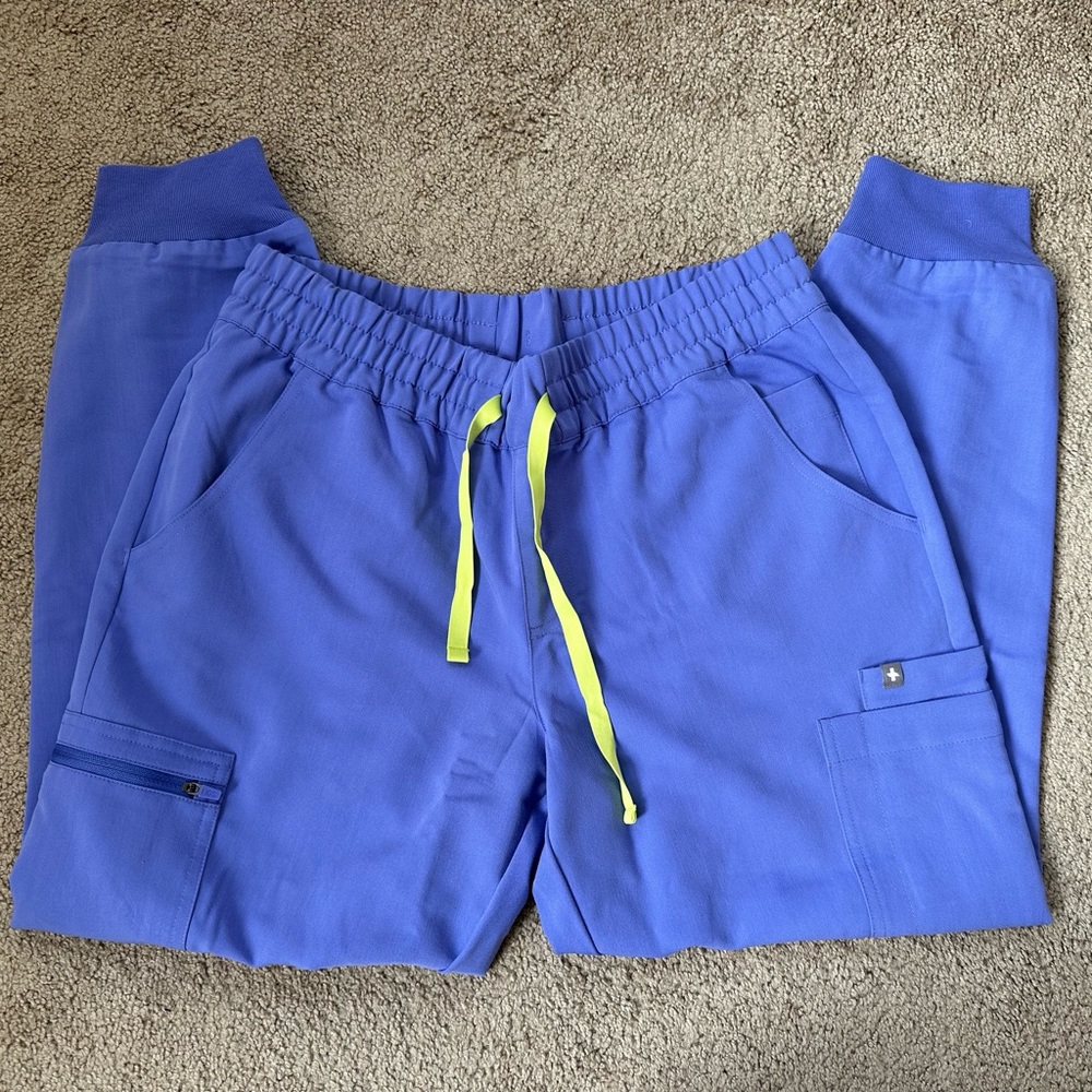 FIGS brand new w/out tag high waisted zamora limited edition color